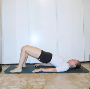 Esercizio di fisioterapia per la coxartrosi dell'anca